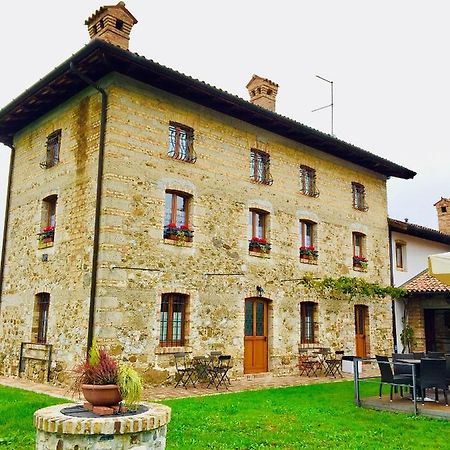 Qui Wolf Udine Hotel Collalto Buitenkant foto