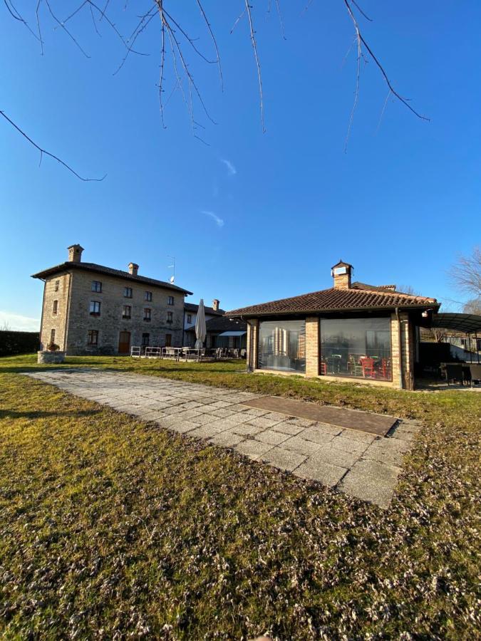 Qui Wolf Udine Hotel Collalto Buitenkant foto
