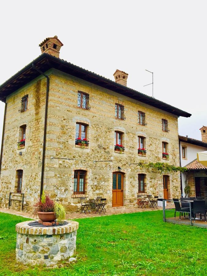 Qui Wolf Udine Hotel Collalto Buitenkant foto