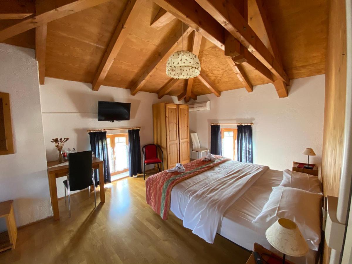 Qui Wolf Udine Hotel Collalto Buitenkant foto